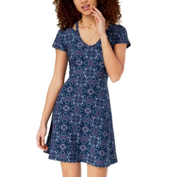 Ultra Flirt Juniors Cold Collar Skater Dress - Picture 3 of 3
